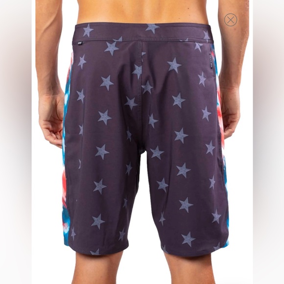 RIP CURL MIRAGE BOARDSHORTS 19" 30 INCH WAIST - Picture 3 of 7